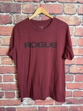 Rogue Men's Fitness T-Shirt - Men’s Size XL Red